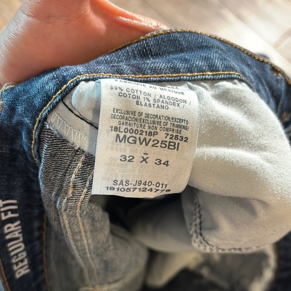 Wrangler Relaxed Fit Men's Blue Jeans Size 32 X 34 - Picture 4 of 5